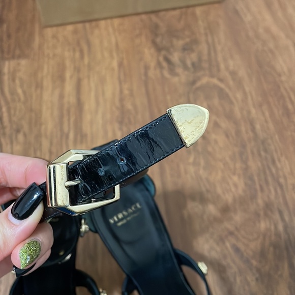 Versace shoes - Picture 8 of 8